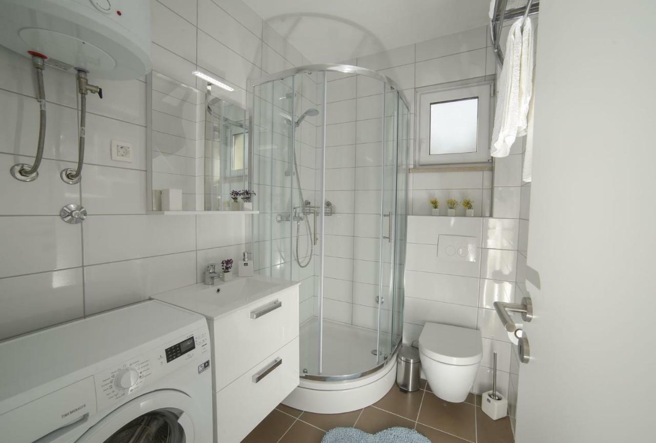 Amazing Luxury 4Star Apartment Laura Supetar Luaran gambar